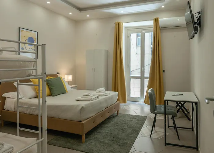 Napoli Centro Rooms